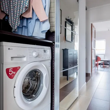 Apartament Floral - New In Town