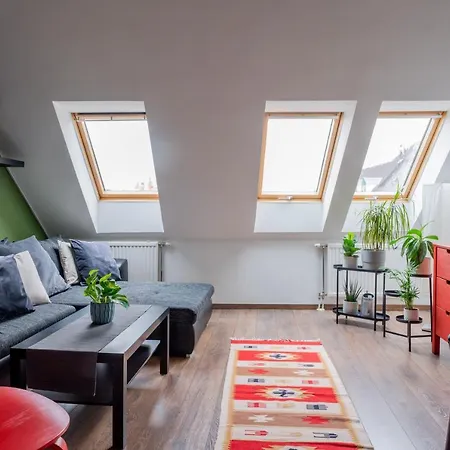Floral - New In Town Apartment Budapest